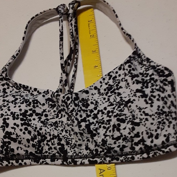 Lululemon Athletica Sports Bra - Picture 7 of 7